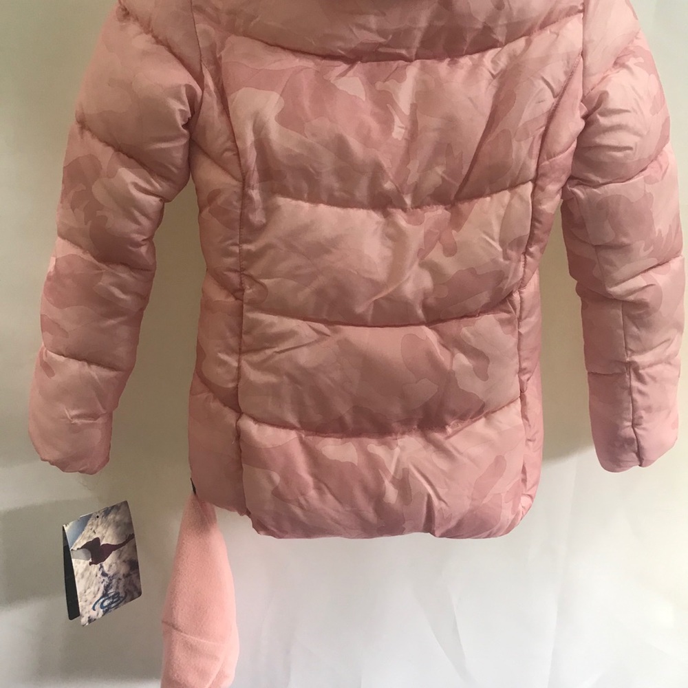 NWT CB ❄️⛄️Warm trendy camo print puffer - Picture 4 of 16